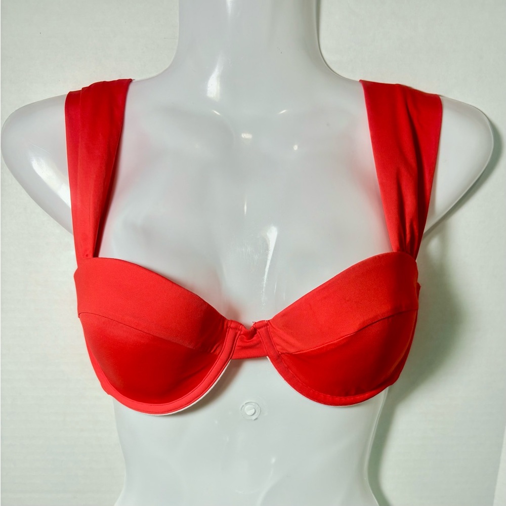 WEWOREWHAT Claudia Bikini Top in Spicy Orange - Picture 4 of 9